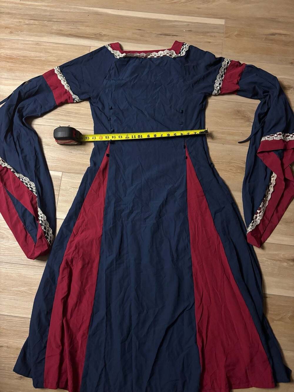 Renaissance Costume Women Irish Over Dress Chemise Medieval Dresses Costume - Picture 12 of 12